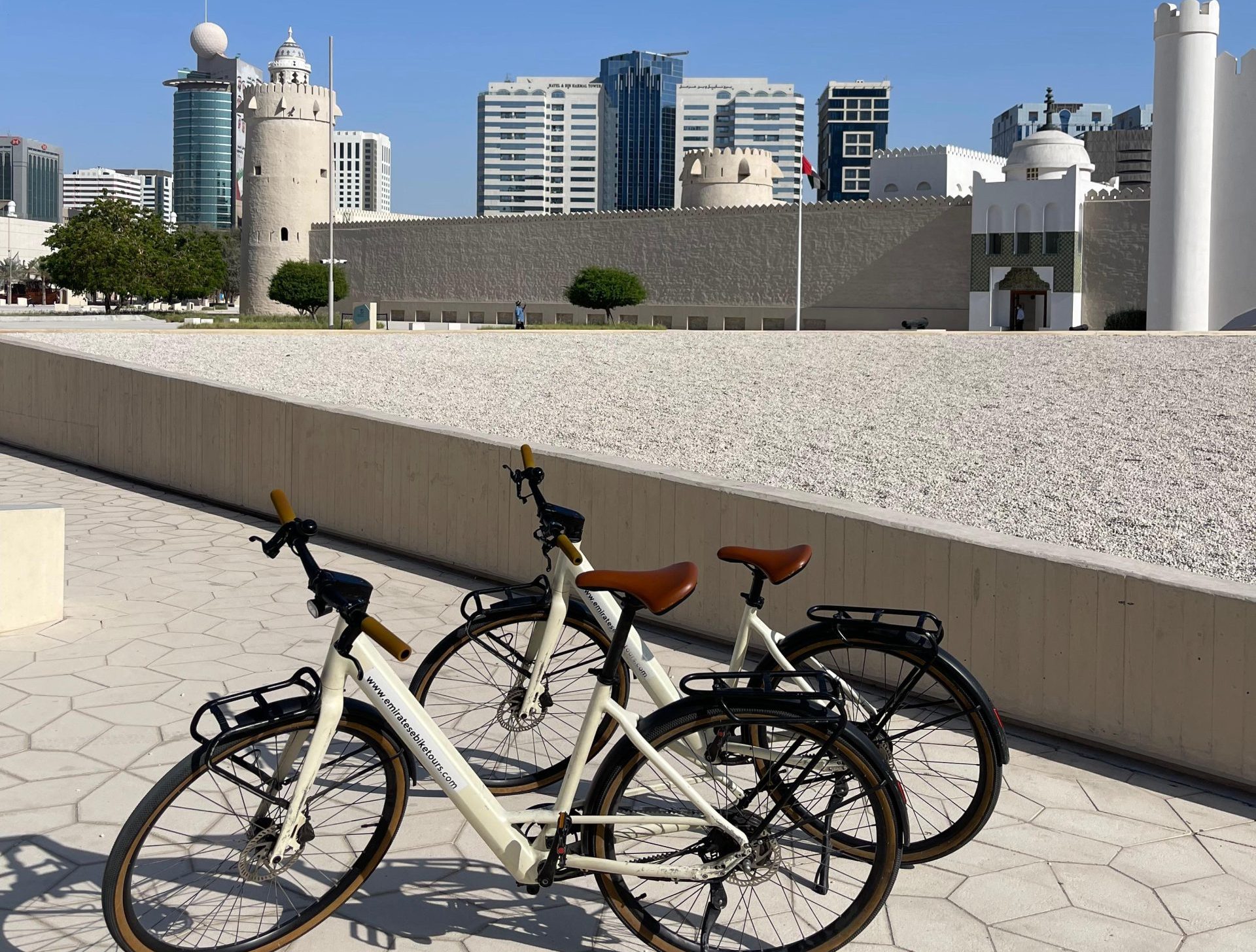 Half-Day Abu Dhabi E-Bike Tour
