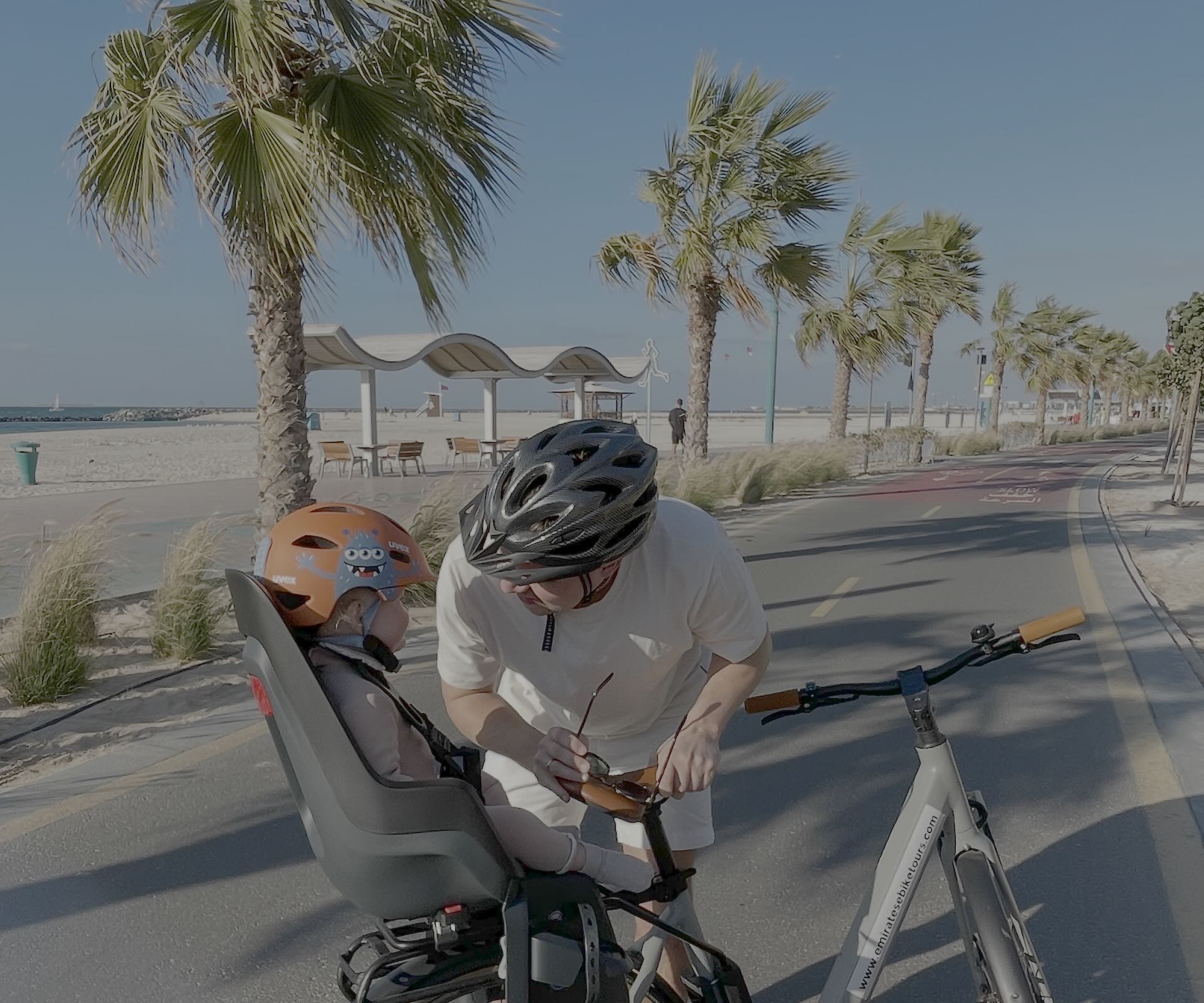 Family with kids on an e-bike tour in Dubai - children ride free under 20kg